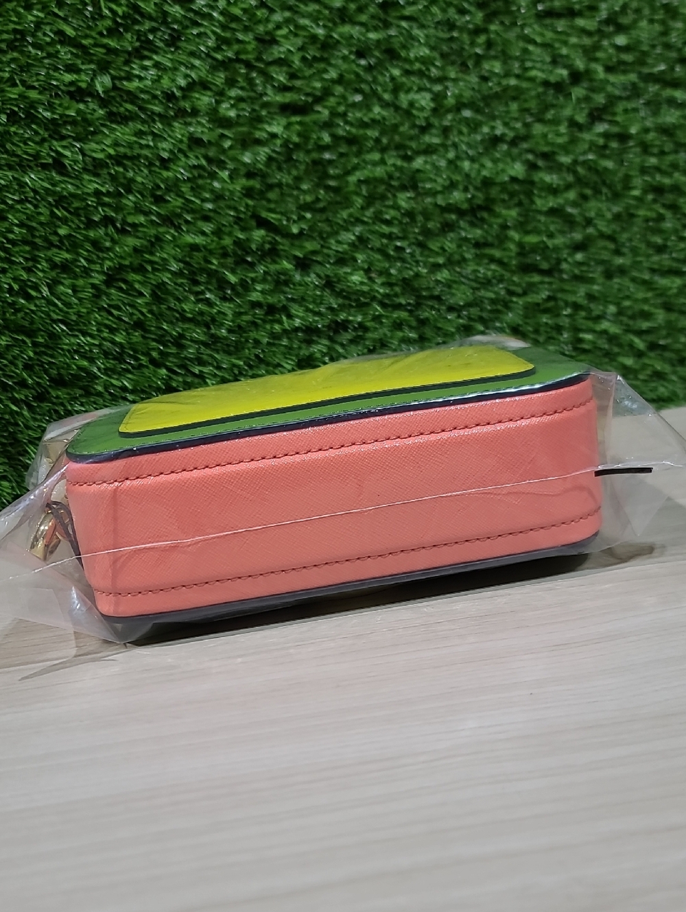 Marc Jacobs The Snapshot Colorblock Crossbody Bag / Peridot Multi NWT - Picture 9 of 10